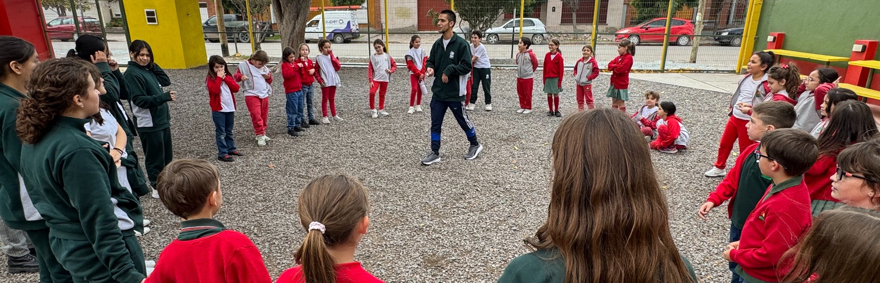 Alumnos participando en las Jornadas de Salud